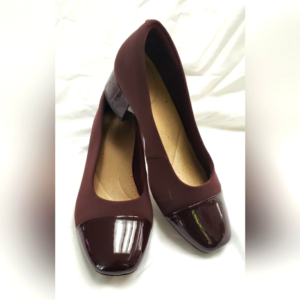 Clarks Womens Shoes size 9W
